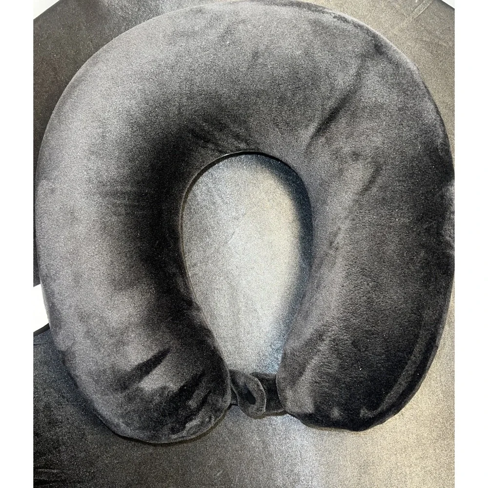 Baltimore, Maryland Souvenir travel neck pillow